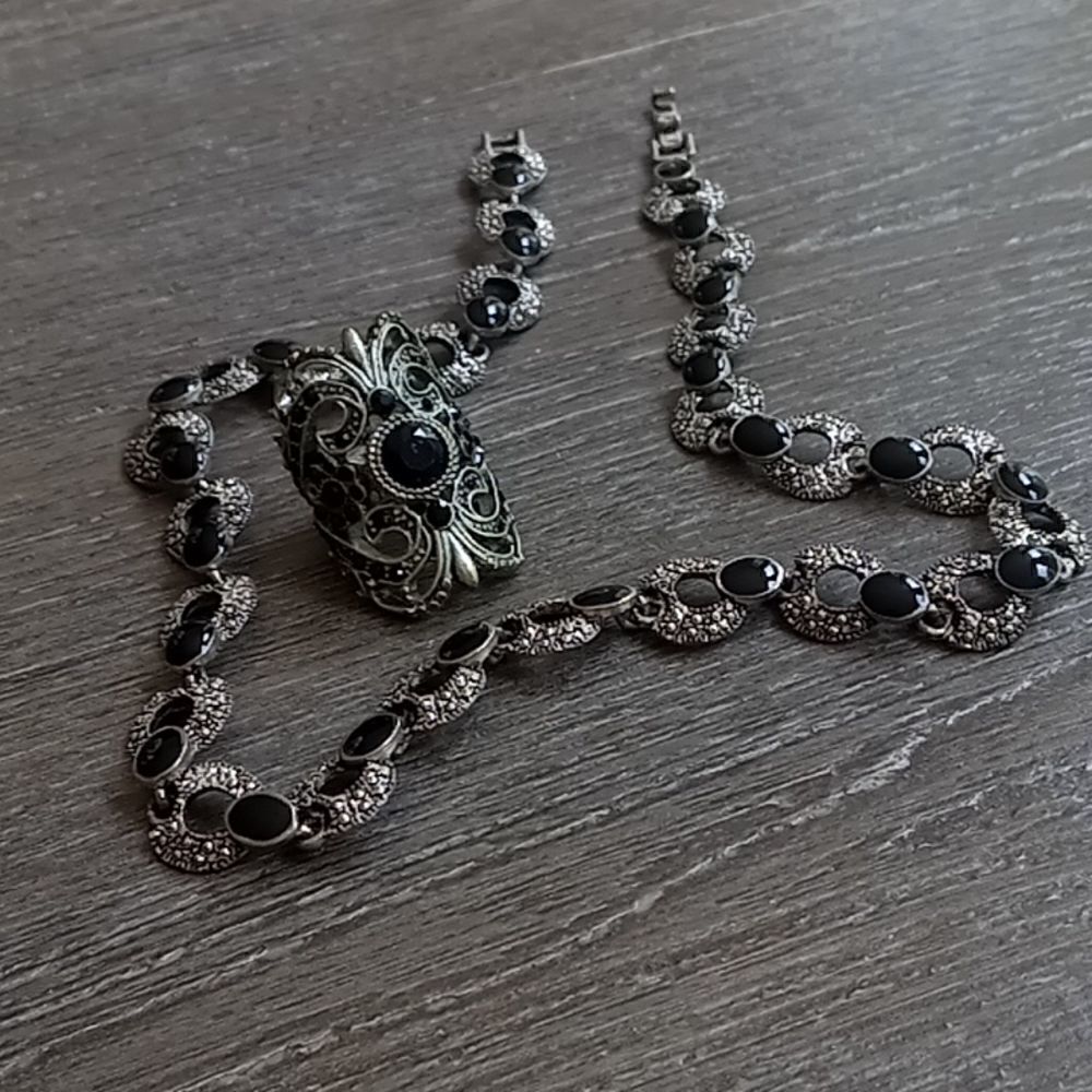 Ring necklace bundle  
